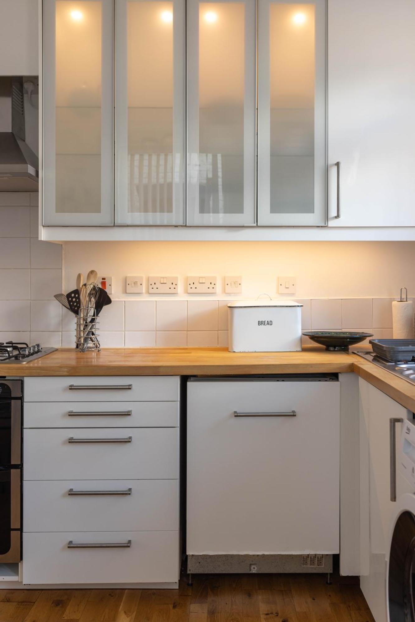 Air Host & Stay - Rockfield House - Sleeps 8 Liverpool Exterior photo