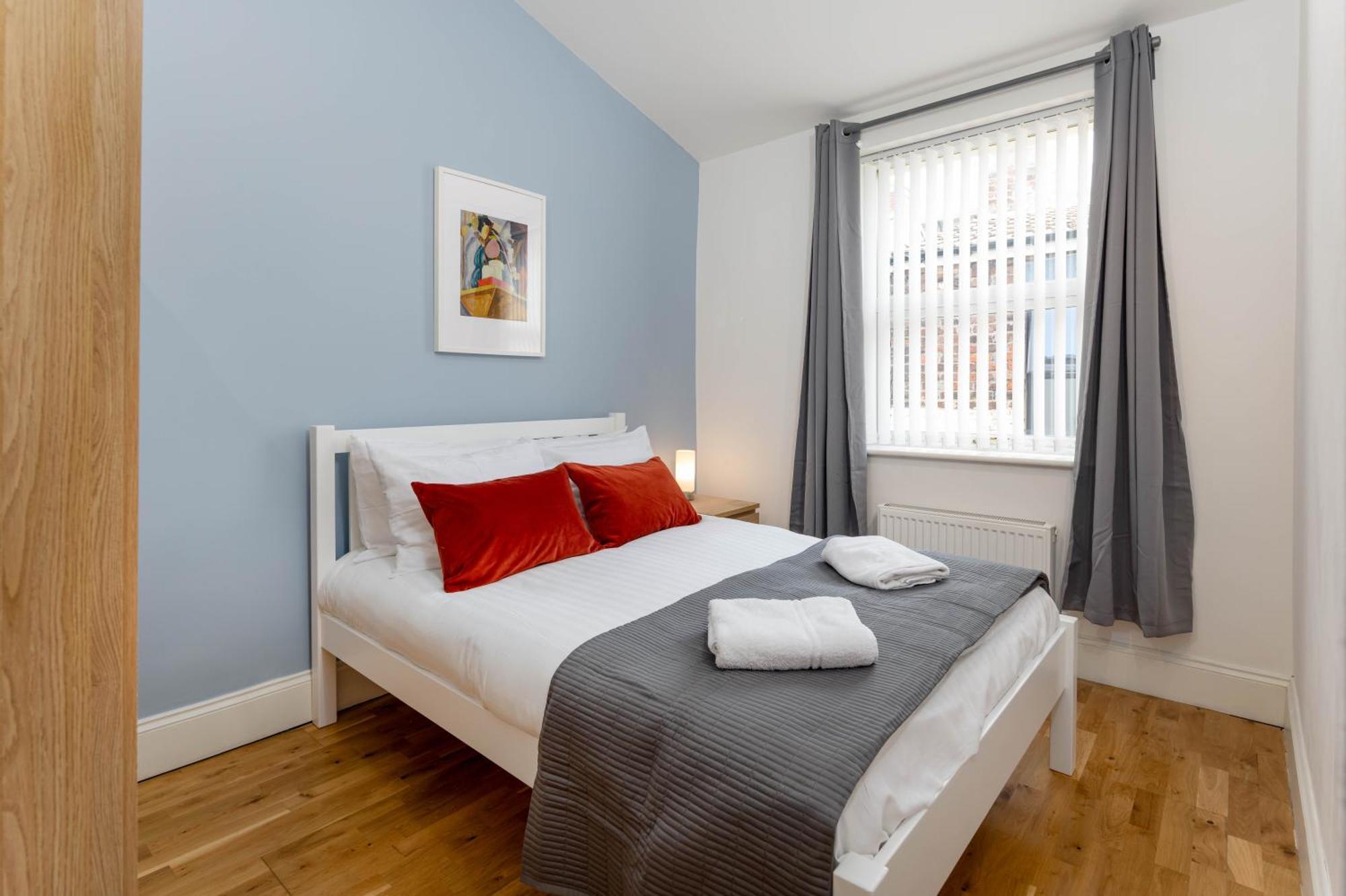 Air Host & Stay - Rockfield House - Sleeps 8 Liverpool Exterior photo